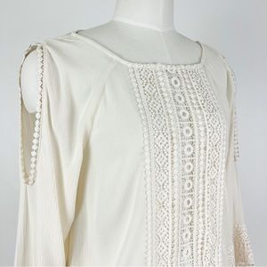 H&M Cold Shoulder Lace Blouse in Cream | Size 6